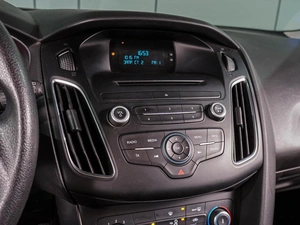 Хетчбэк Ford Focus 2015 года, 949900 рублей, Воронеж