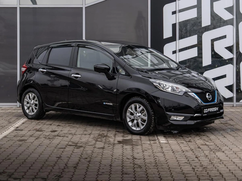 Хетчбэк Nissan Note 2017 года, 1060000 рублей, Краснодар