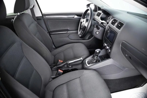 Седан Volkswagen Jetta 2014 года, 939000 рублей, Пермь