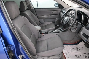 Хетчбэк Mazda Axela 2007 года, 669000 рублей, Красноярск
