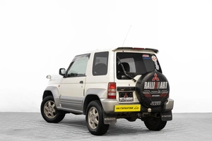 Внедорожник Mitsubishi Pajero Junior 1997 года, 489000 рублей, Барнаул