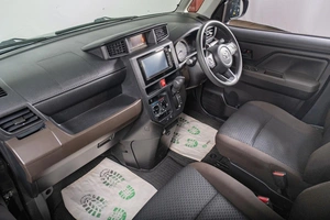 Минивэн Toyota Roomy 2021 года, 969000 рублей, Томск