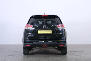 Внедорожник Nissan X-Trail 2017 года, 2289000 рублей, Омск