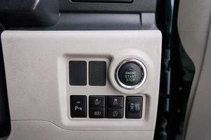 Хетчбэк Toyota Passo 2019 года, 1039000 рублей, Красноярск