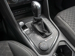 Внедорожник Volkswagen Tiguan 2018 года, 2470000 рублей, Краснодар