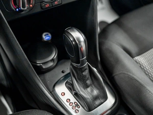 Седан Volkswagen Polo 2014 года, 925000 рублей, Красноярск