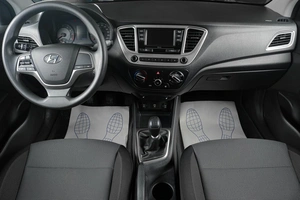 Седан Hyundai Solaris 2020 года, 1379000 рублей, Тюмень