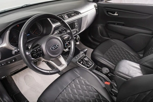 Хетчбэк Kia Rio X 2021 года, 1699000 рублей, Томск