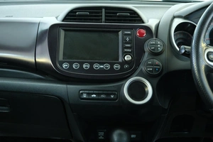 Хетчбэк Honda Fit 2009 года, 749000 рублей, Омск