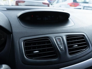 Седан Renault Fluence 2012 года, 649000 рублей, Саратов