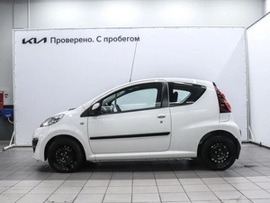 Хетчбэк Peugeot 107 2012 года, 599000 рублей, Красноярск