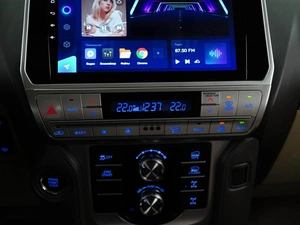 Внедорожник Toyota Land Cruiser Prado 2018 года, 4549050 рублей, Москва