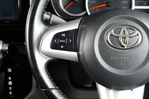 Минивэн Toyota Roomy 2020 года, 1259000 рублей, Тюмень