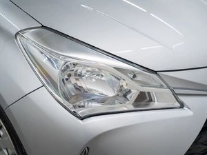 Хетчбэк Toyota Vitz 2018 года, 980000 рублей, Красноярск