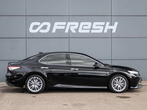 Седан Toyota Camry 2019 года, 3100000 рублей, Краснодар