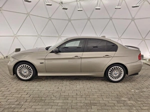 Седан BMW 3 серии 2007 года, 700000 рублей, Клинцы