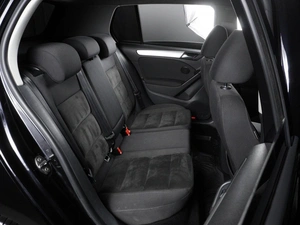 Хетчбэк Volkswagen Golf 2011 года, 960000 рублей, Минеральные Воды