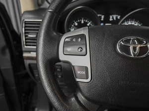 Внедорожник Toyota Land Cruiser 2013 года, 3284000 рублей, Ставрополь