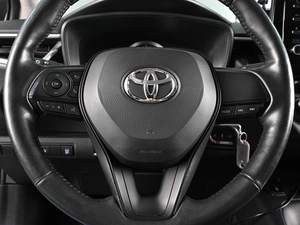 Седан Toyota Corolla 2019 года, 2079000 рублей, Аксай