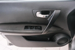Внедорожник Nissan Qashqai 2008 года, 829000 рублей, Красноярск