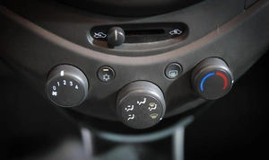 Хетчбэк Chevrolet Spark 2013 года, 640000 рублей, Орёл