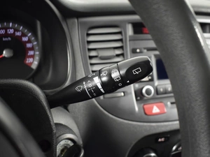 Хетчбэк Kia Rio 2011 года, 743100 рублей, Казань