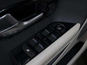 Внедорожник Land Rover Range Rover Evoque 2014 года, 1795000 рублей, Омск