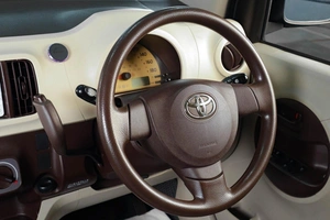 Хетчбэк Toyota Passo 2011 года, 769000 рублей, Тюмень