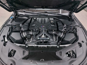 Купе BMW M8 2019 года, 10500000 рублей, Барнаул