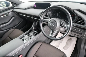 Хетчбэк Mazda 3 2021 года, 2069000 рублей, Красноярск