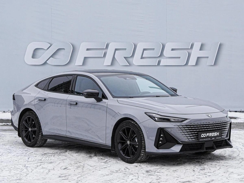 Лифтбек Changan UNI-V 2023 года, 2549000 рублей, Волгоград