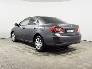 Седан Toyota Corolla 2012 года, 1099900 рублей, Казань