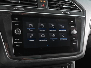 Внедорожник Volkswagen Tiguan 2019 года, 2415000 рублей, Аксай
