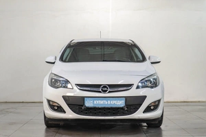 Седан Opel Astra 2012 года, 759000 рублей, Челябинск