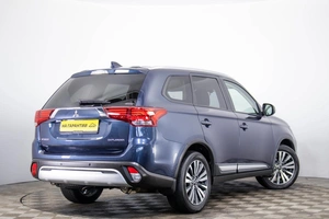 Внедорожник Mitsubishi Outlander 2019 года, 1999000 рублей, Пермь