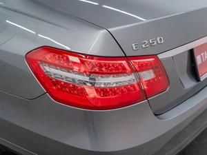 Седан Mercedes-benz E-класс 2011 года, 1660000 рублей, Красноярск