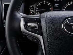 Внедорожник Toyota Land Cruiser 2019 года, 7350000 рублей, Краснодар