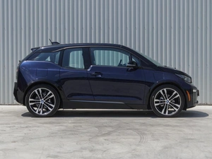 Хетчбэк BMW i3 2018 года, 1960000 рублей, Краснодар