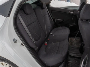 Седан Hyundai Solaris 2014 года, 749000 рублей, Саратов