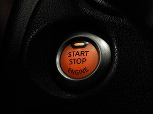 Хетчбэк Nissan Note 2019 года, 1319000 рублей, Тюмень