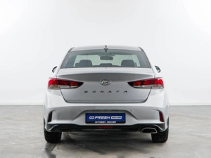 Седан Hyundai Sonata 2019 года, 1768444 рублей, Москва