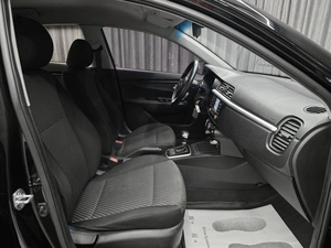 Седан Kia Rio 2020 года, 1149000 рублей, Красноярск