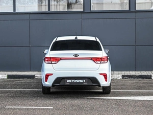 Седан Kia Rio 2017 года, 899000 рублей, Кирилловка