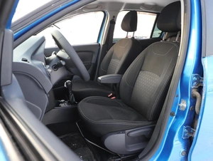 Седан Renault Logan 2015 года, 719000 рублей, Ижевск