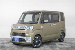 Хетчбэк Daihatsu Wake 2015 года, 949000 рублей, Кемерово