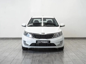 Седан Kia Rio 2012 года, 899000 рублей, Саратов
