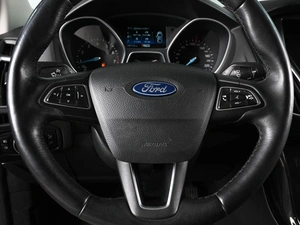 Седан Ford Focus 2018 года, 1329000 рублей, Аксай