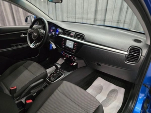 Хетчбэк Kia Rio X-Line 2019 года, 1440000 рублей, Красноярск