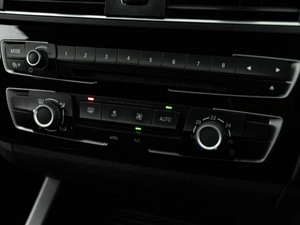 Хетчбэк BMW 1 серия 2015 года, 1348055 рублей, Москва