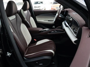 Внедорожник Geely Monjaro 2023 года, 3240000 рублей, Краснодар